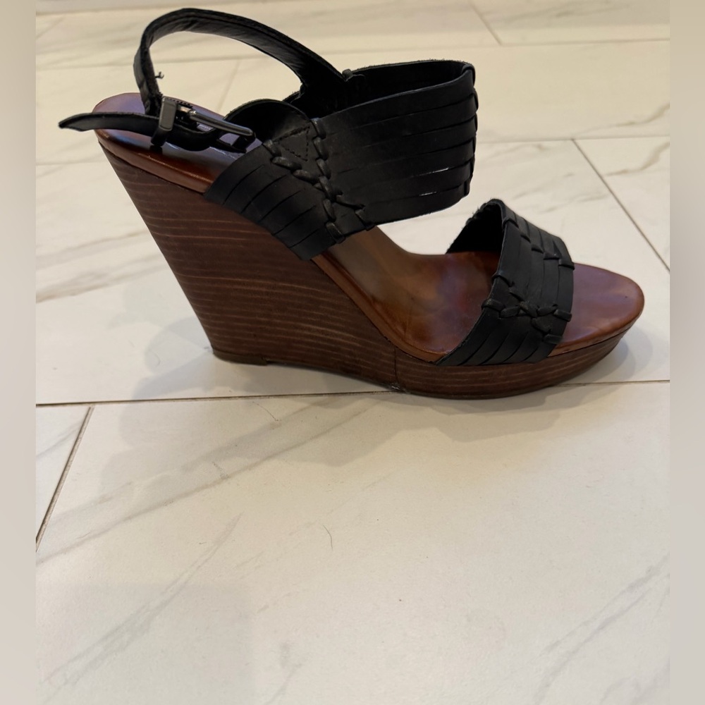 Jessica Simpson Black Leather Wedge Sandals with Brown Wood Platform